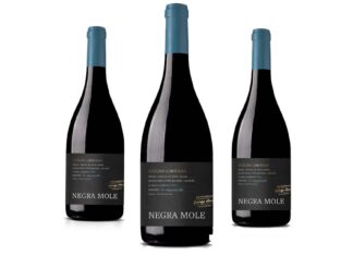 Pingo Doce lança “Negra Mole”, um vinho monocasta de edição limitada Negra Mole