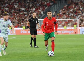 Portugal vence a Escócia por 2-1 e passa a liderar o grupo Portugal Escócia
