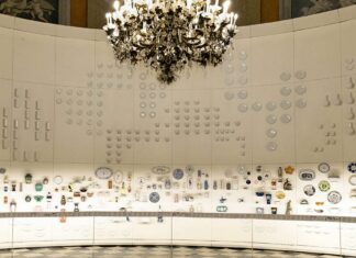 Exposição “Rumo ao Infinito – Vista Alegre, 200 anos de criatividade” no Palácio da Ajuda Exposição Vista Alegre