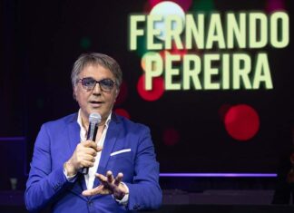 Dinner and Show no Envy em Lisboa com Fernando Pereira o Lord of the Voices Fernando Pereira