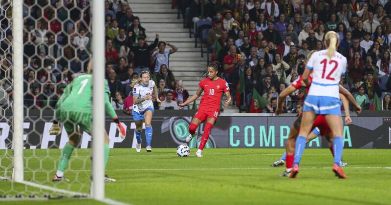 Seleção Feminina de Futebol