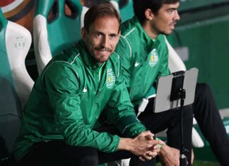 Sporting perde frente ao Santa Clara no jogo de estreia de João Pereira no campeonato Sporting Santa Clara