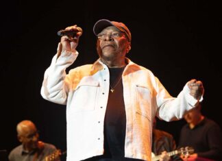 Martinho da Vila sambou pela primeira vez no Casino Estoril Martinho da Vila