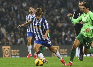 Clássico intenso no Dragão: FC Porto e Sporting empatam a uma bola FC Porto e Sporting