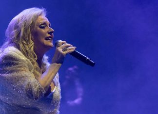 Ágata celebra meio século de música com amigos no Casino Estoril Ágata