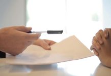 Estudo aponta crise de confiança, na política portuguesa Estudo Política Portuguesa