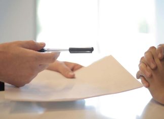 Estudo aponta crise de confiança, na política portuguesa Estudo Política Portuguesa