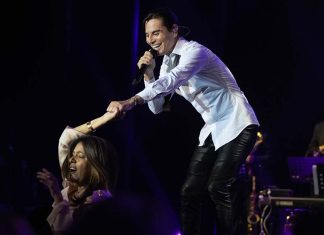 Iglesias Jr canta Julio Iglesias no Casino Estoril Julio Iglesias Jr
