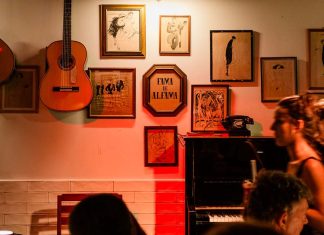 Cristina Branco e Joana Amendoeira levam o fado a Alfama para celebrar Amália no Dia Mundial do Fado Fado em Alfama