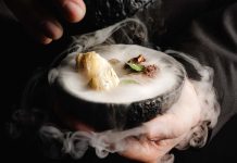Black Moon Gastrobar, o novo ponto de encontro gastronómico na Baixa de Lisboa Black Moon Gastrobar Lisboa