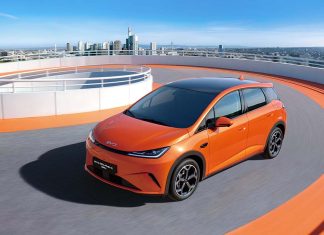 BYD DOLPHIN G DM-i chega à Europa para desafiar os híbridos compactos BYD DOLPHIN G DM-i