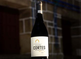 Quinta do Reguengo repete feito raro num dos maiores concursos de vinhos do mundo Quinta do Reguengo