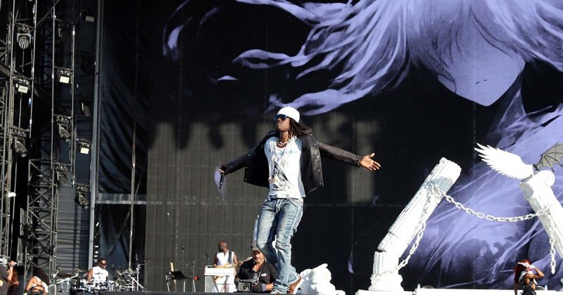 Rema atua no &Uacute;ltimo Dia do Rock in Rio perante milhares de espectadores