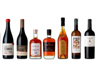 Melhores Vinhos de Lisboa: os vinhos distinguidos da região Os melhores vinhos de Lisboa distinguidos com Grande Medalha de Ouro na XVI edição do Concurso Vinhos de Lisboa