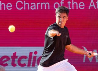 Tiago Torres surpreende Tabilo e chega aos quartos de final do Millennium Estoril Open Tiago Torres durante o encontro frente a Alejandro Tabilo no Millennium Estoril Open 2026