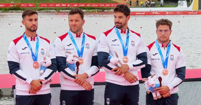 K4 português no pódio do Campeonato do Mundo de Velocidade e Paracanoagem