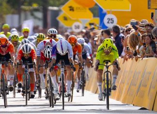 Segunda etapa da Volta a Portugal: Mesa vence ao milímetro e Rui Oliveira mantém a Amarela Segunda etapa da Volta a Portugal com corredores na chegada a Albufeira