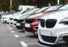 Legalização de veículos importados pode deixar carros meses presos entre IMT e registos Viaturas automóveis estacionadas, imagem ilustrativa da legalização de veículos importados