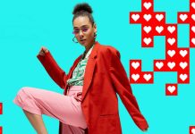 Fidelização LikeMe passa a reconhecer avaliações de produtos na Perfumes & Companhia Campanha de Fidelização LikeMe com mulher de blazer vermelho sobre fundo turquesa e elementos gráficos com corações