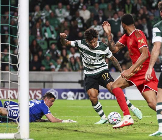 Sporting perde em Alvalade frente ao LASK Linz na Liga dos Campeões Sporting perde em Alvalade por 2-3 frente ao LASK Linz, num jogo da Liga dos Campeões marcado pela eficácia austríaca