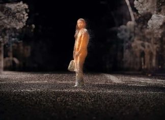 Volvo e inteligência artificial criam acidentes que nunca aconteceram para evitar os reais Volvo e inteligência artificial ilustradas por uma figura humana num cenário virtual de simulação.